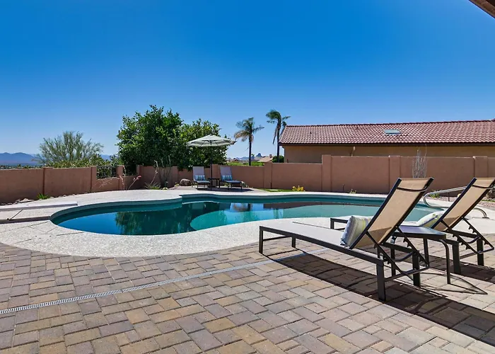 Mtn-view Oasis W/ Private Pool! Holiday home *